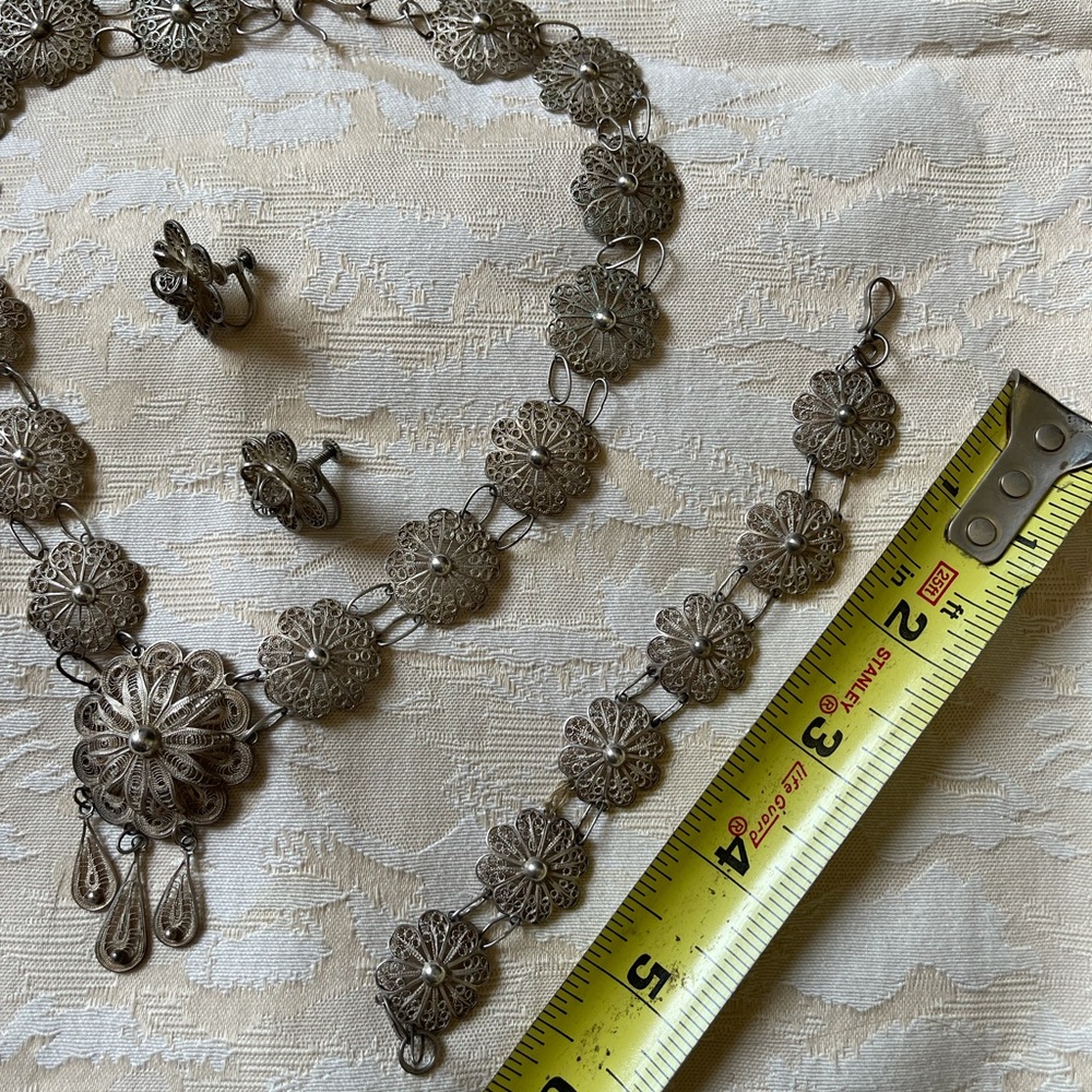 Delicate Silver Set. - image 6